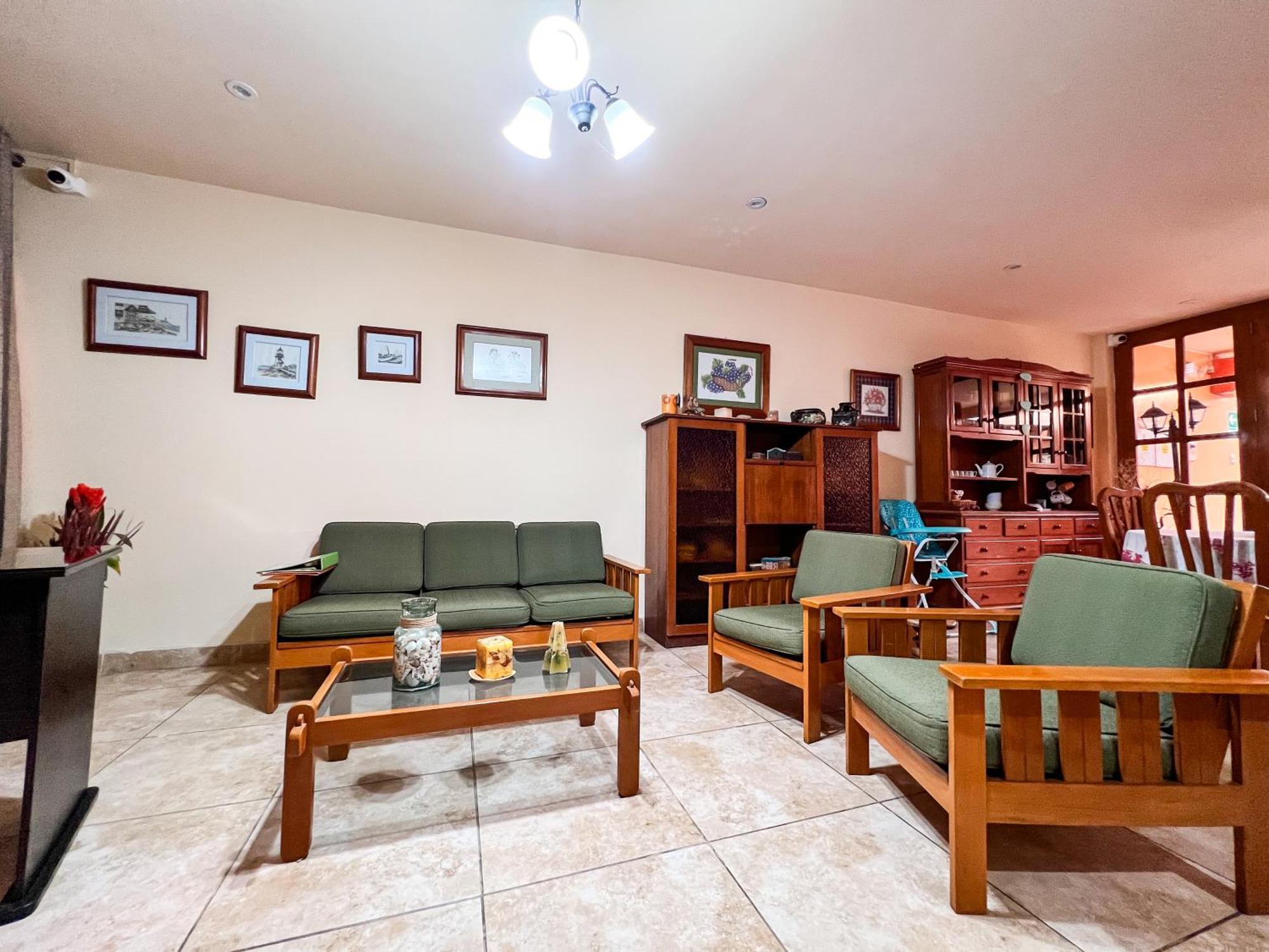 Casa Huespedes Bed & Breakfast