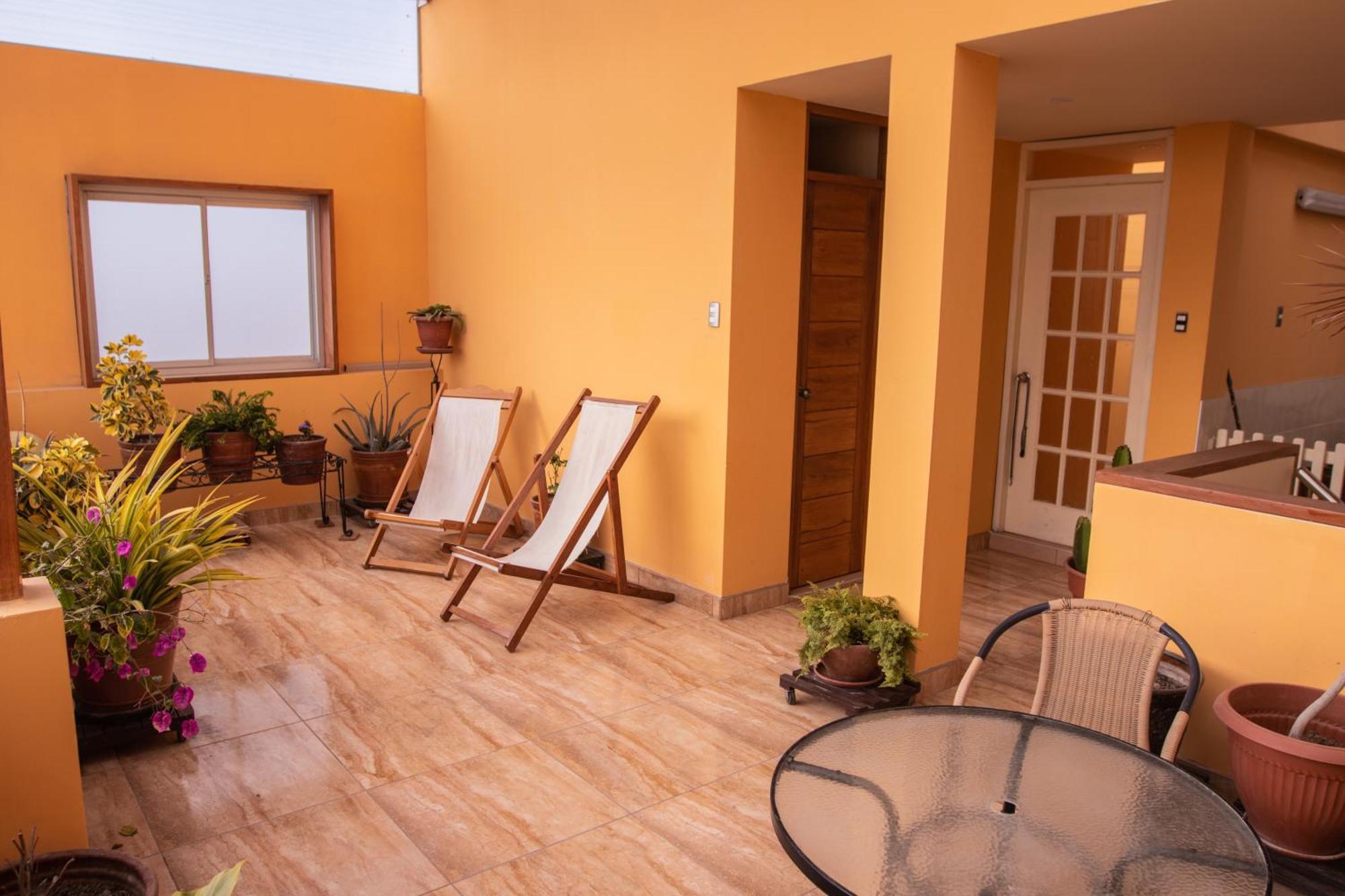 Casa Huespedes Bed & Breakfast